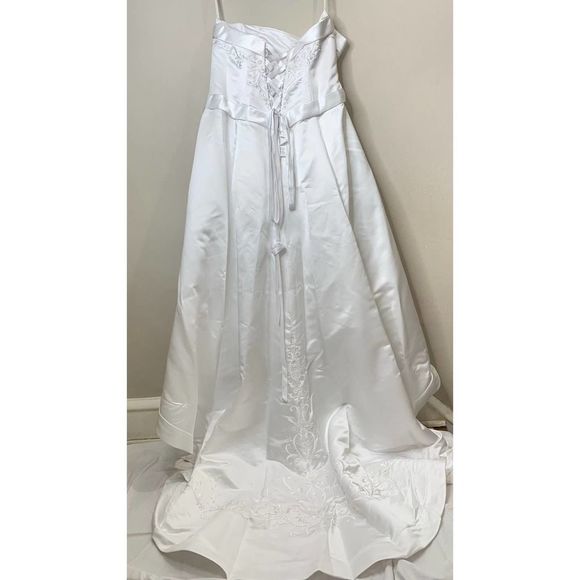 Wedding A Line Beaded Gown Long Train Dress White - Picture 11 of 14